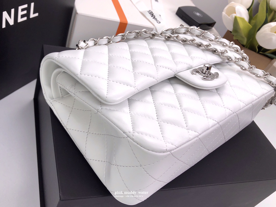 CHANEL Classic Flap CF