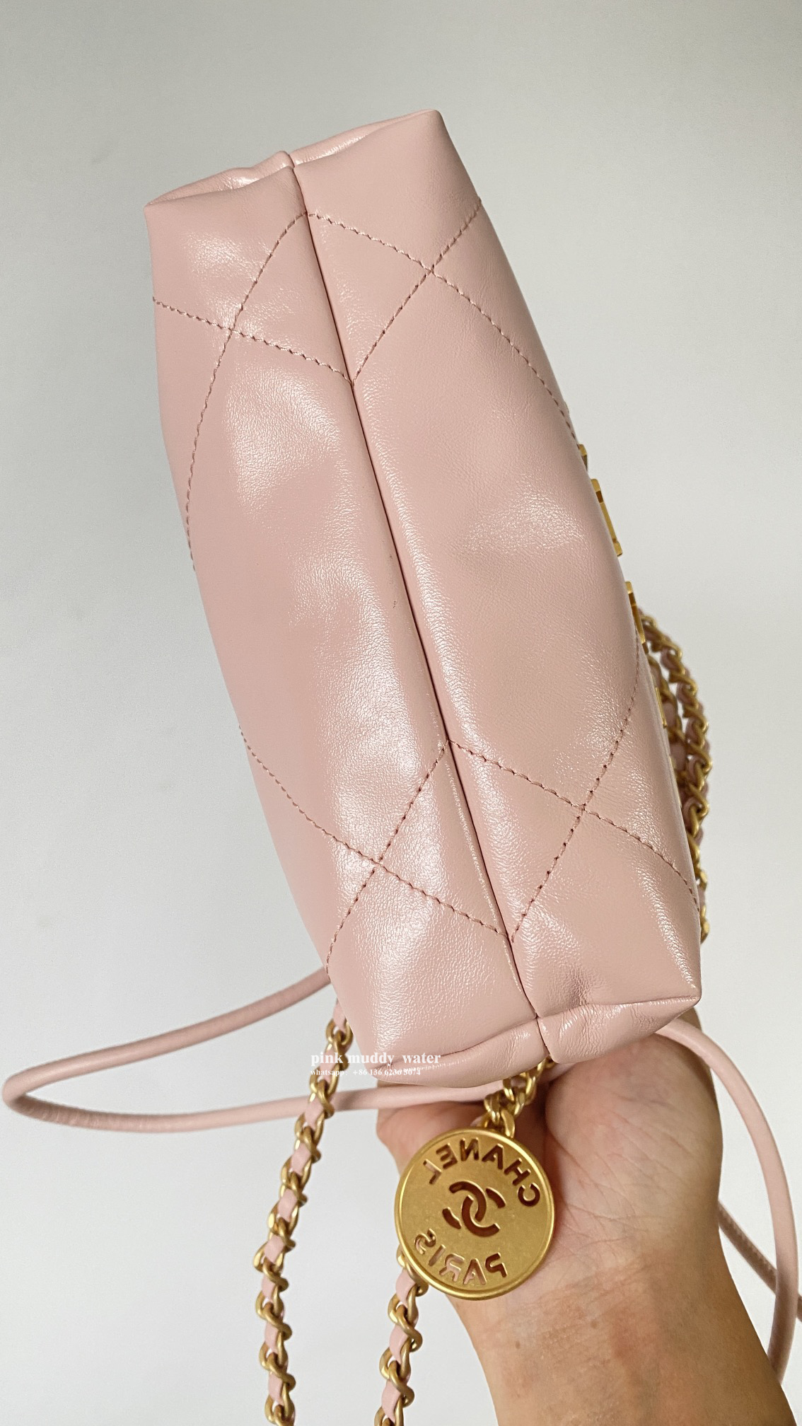 CHANEL 22Bag 23S Crossbody Bag