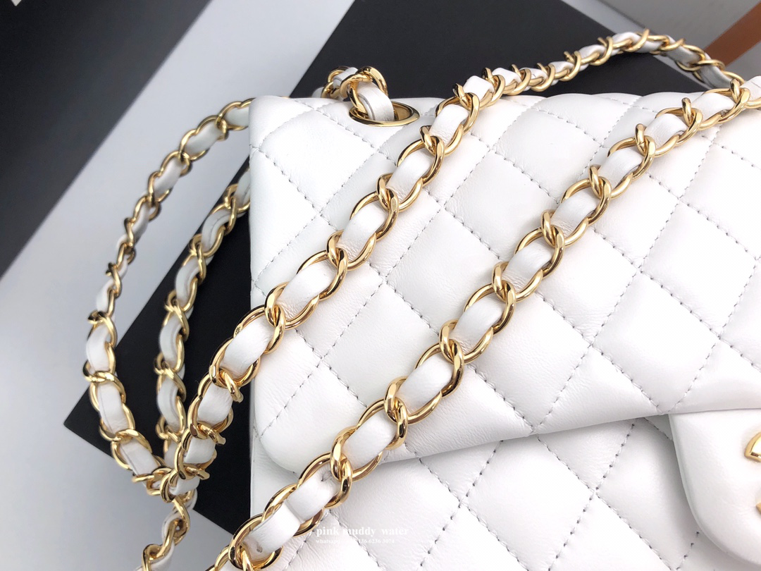 CHANEL Classic Flap CF