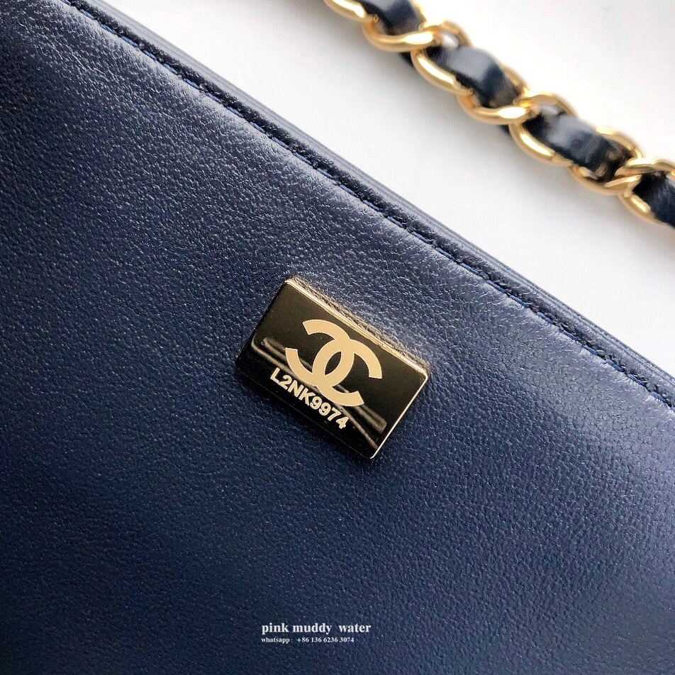 CHANEL Classic Flap CF