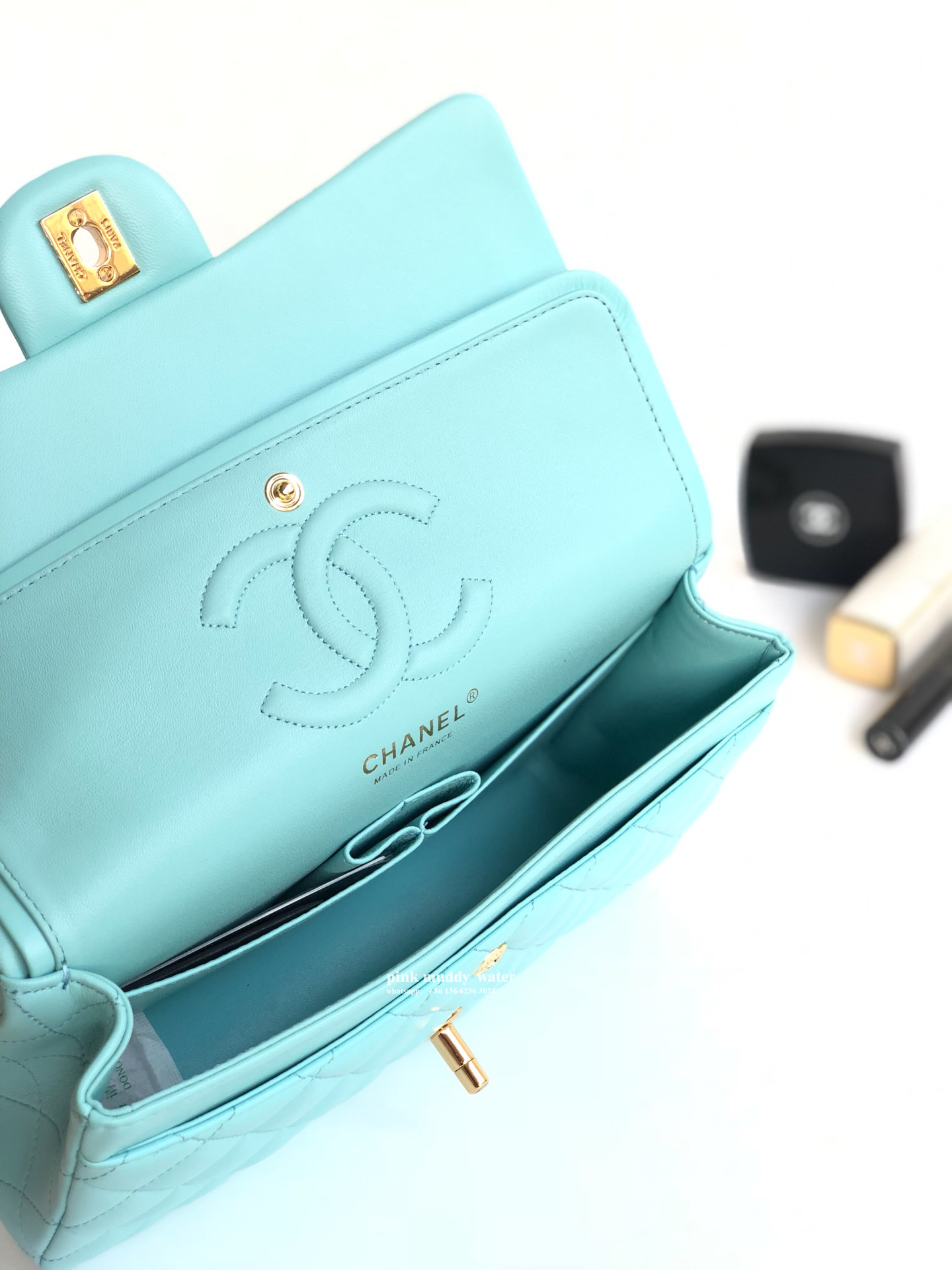 CHANEL Classic Flap CF