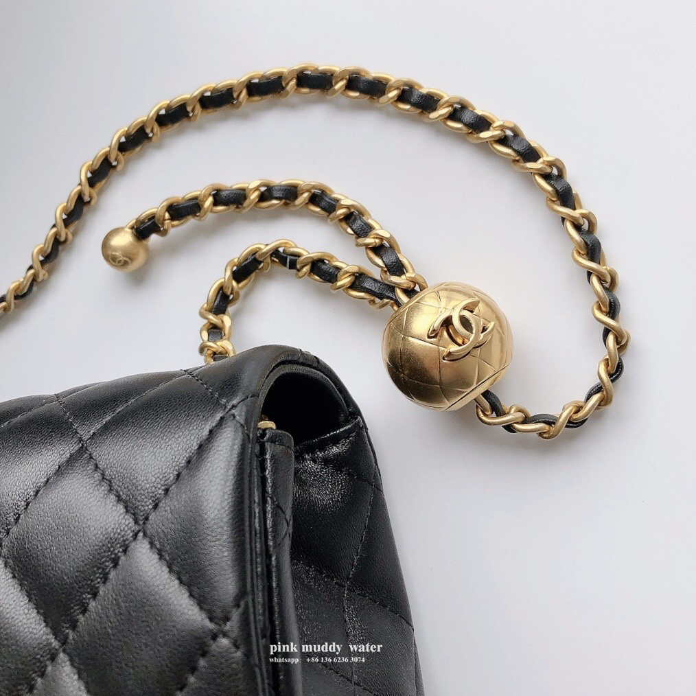 CHANEL 23K Crossbody Bag