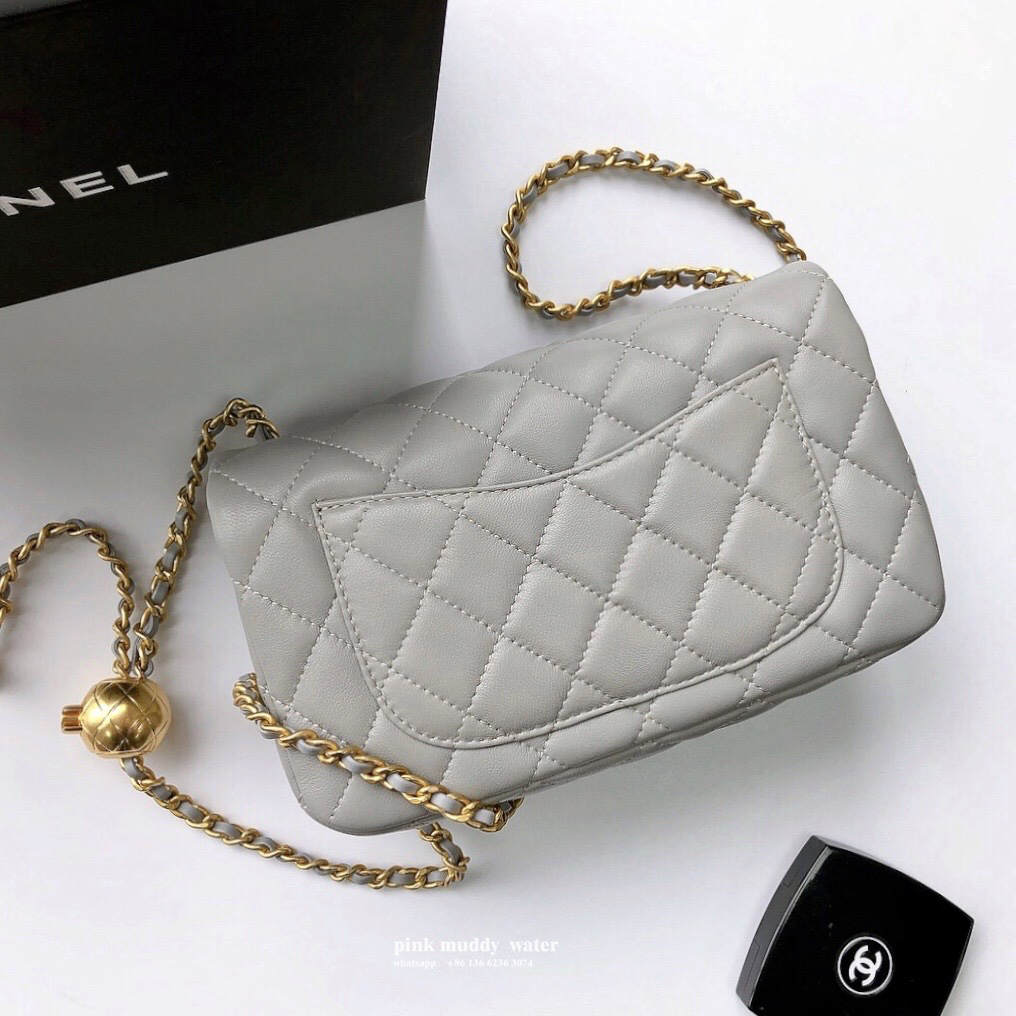 CHANEL Classic Flap CF