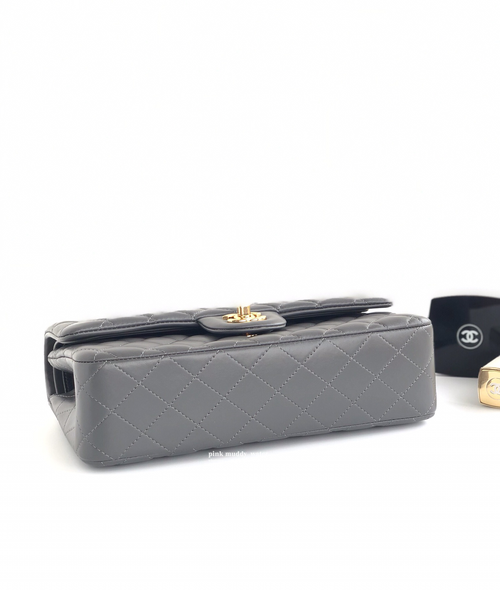 CHANEL Classic Flap CF