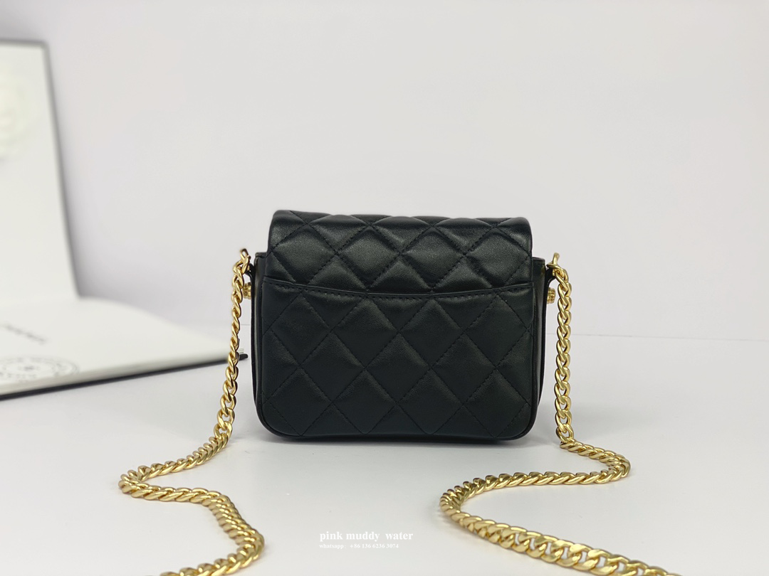 CHANEL 23P lambskin shoulder bag