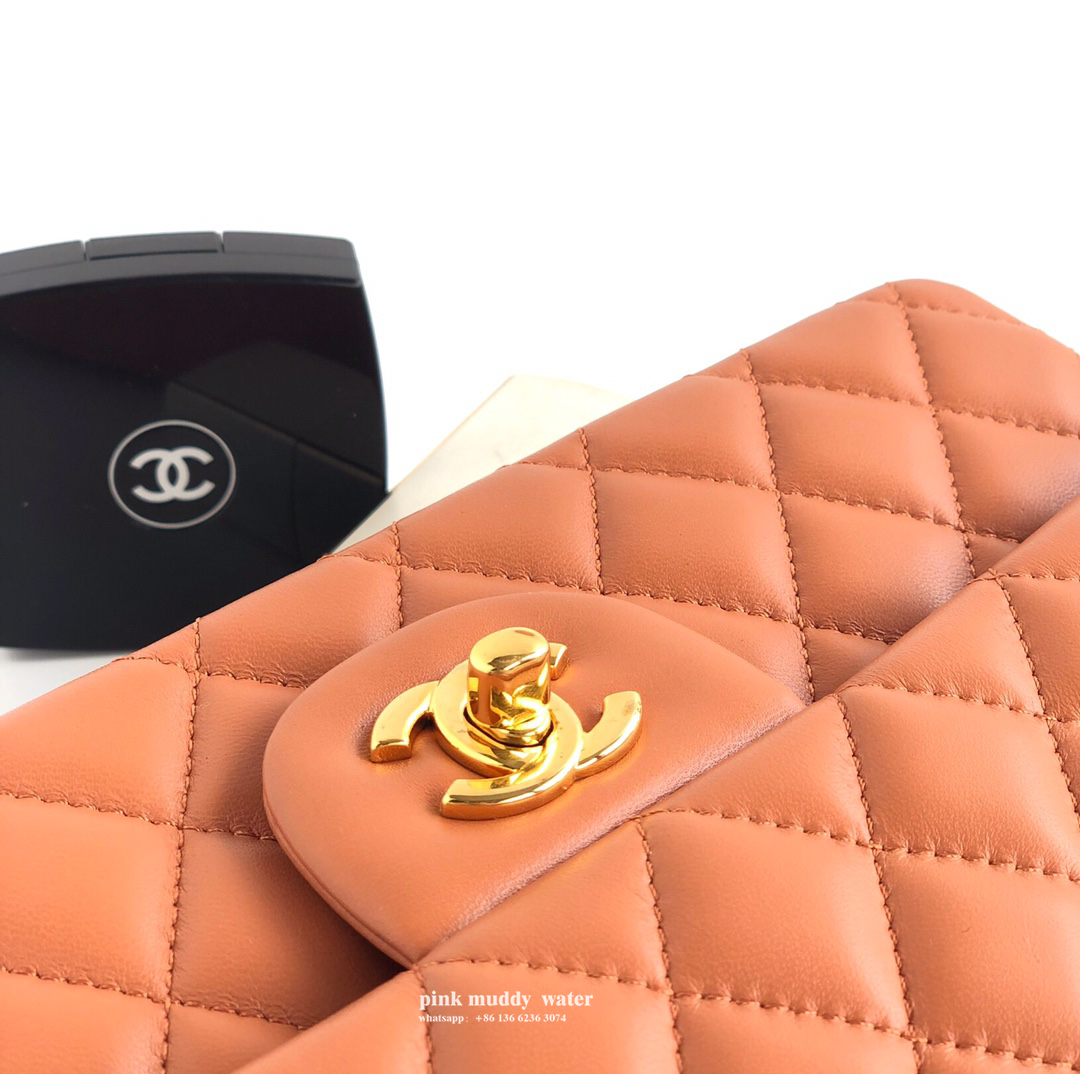CHANEL Classic Flap CF