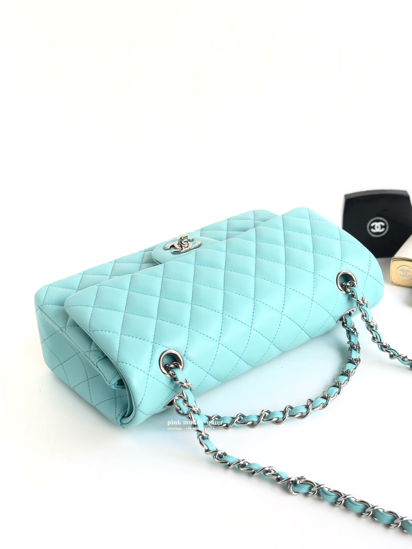 CHANEL Classic Flap CF