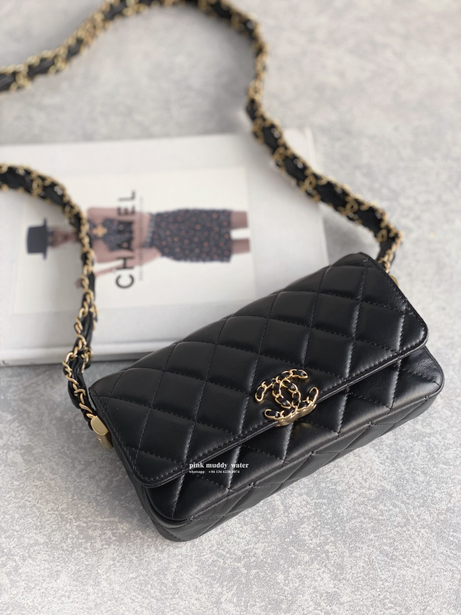 CHANEL 23K Flap Bag