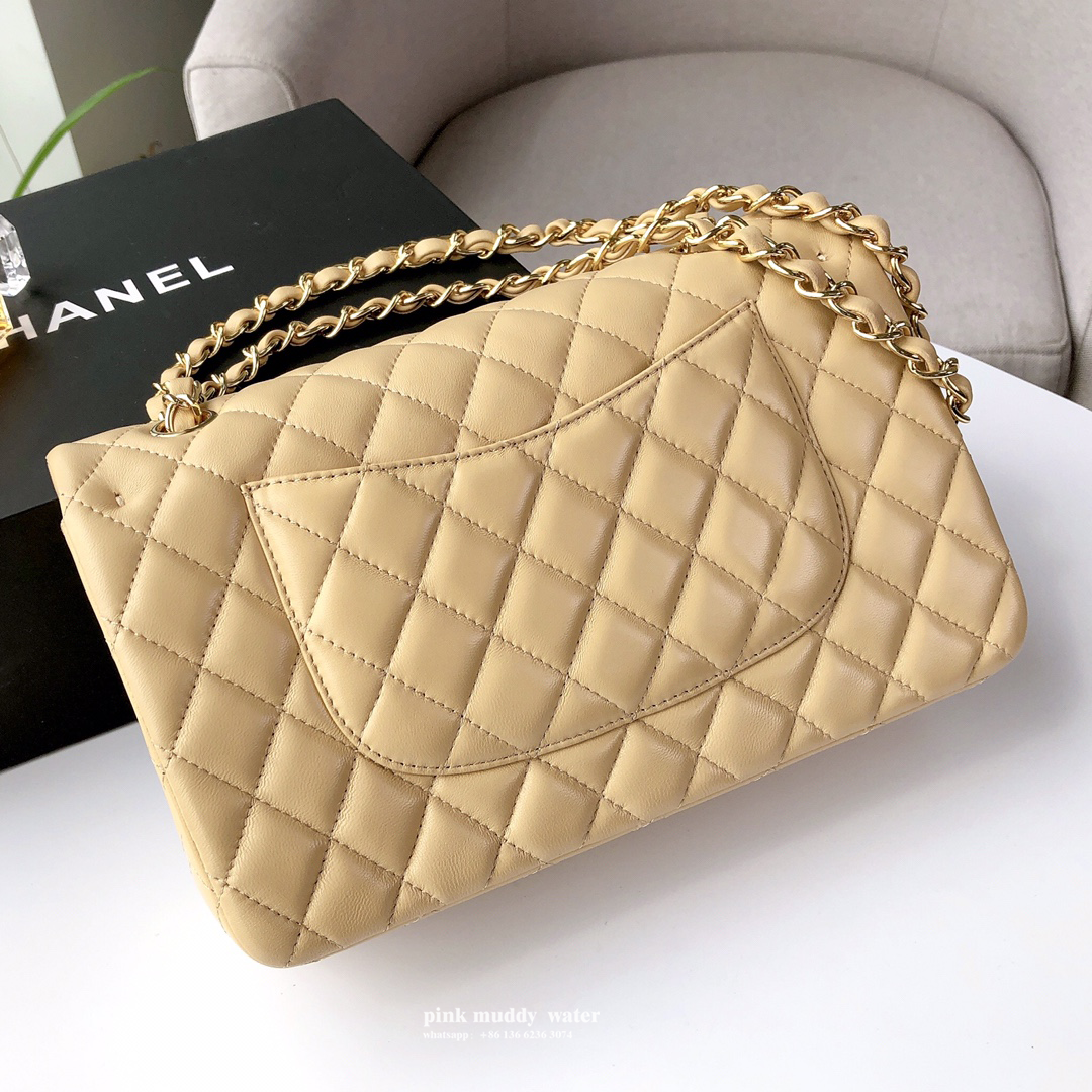 CHANEL Classic Flap CF