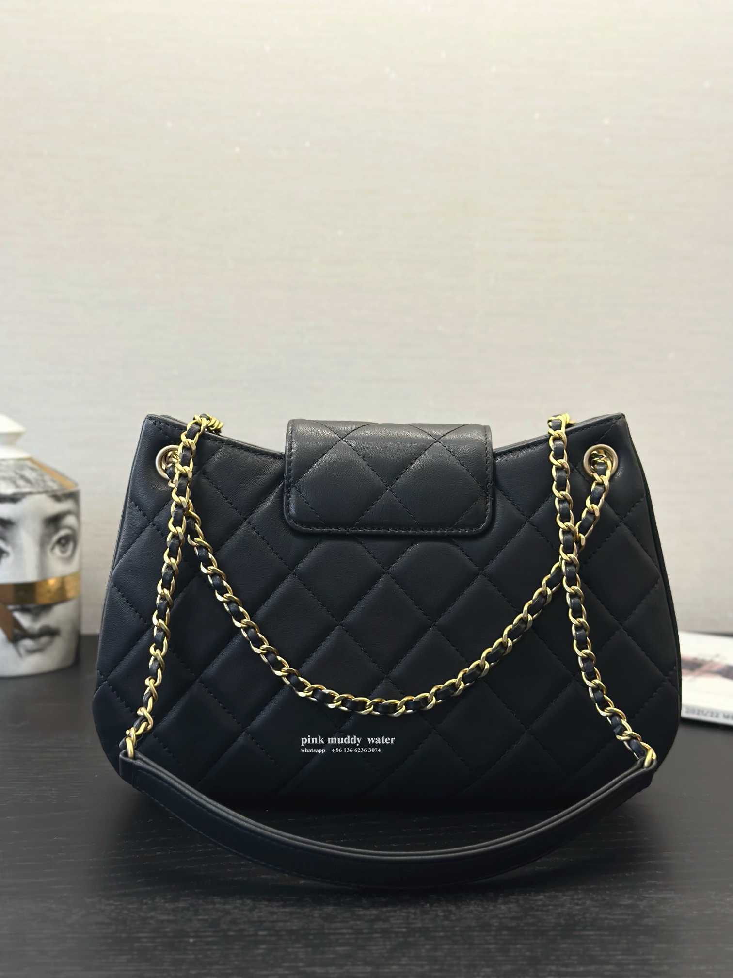 CHANEL 24C Messenger Bag