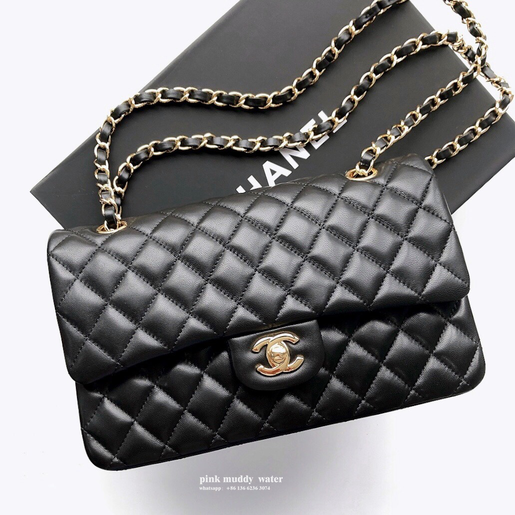CHANEL Classic Flap CF