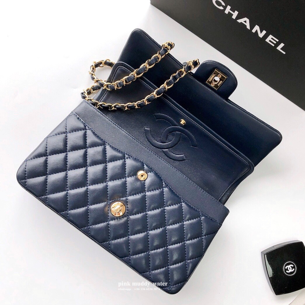CHANEL Classic Flap CF