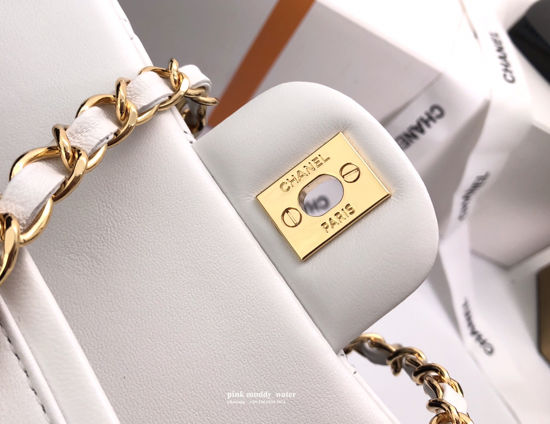 CHANEL Classic Flap CF