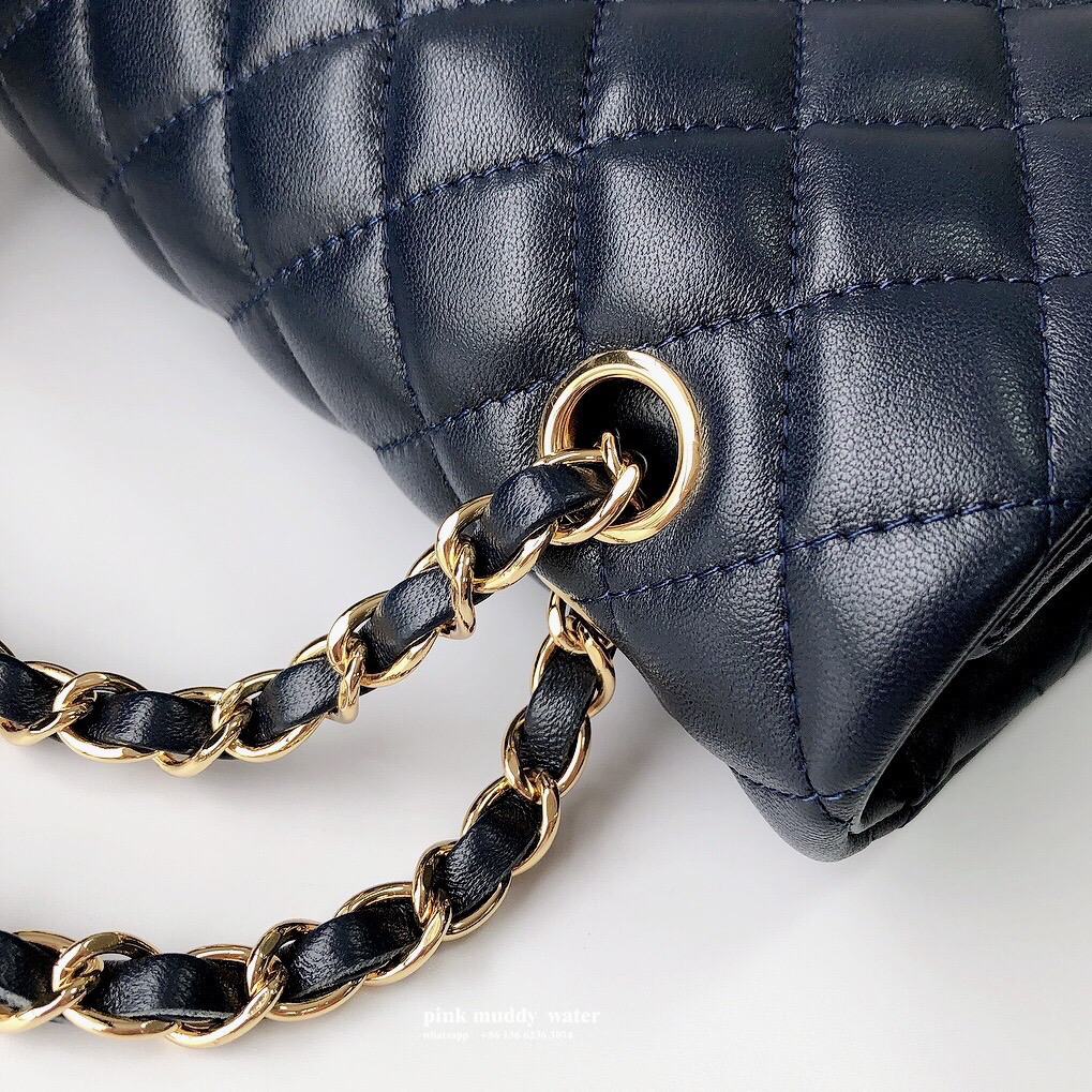 CHANEL Classic Flap CF