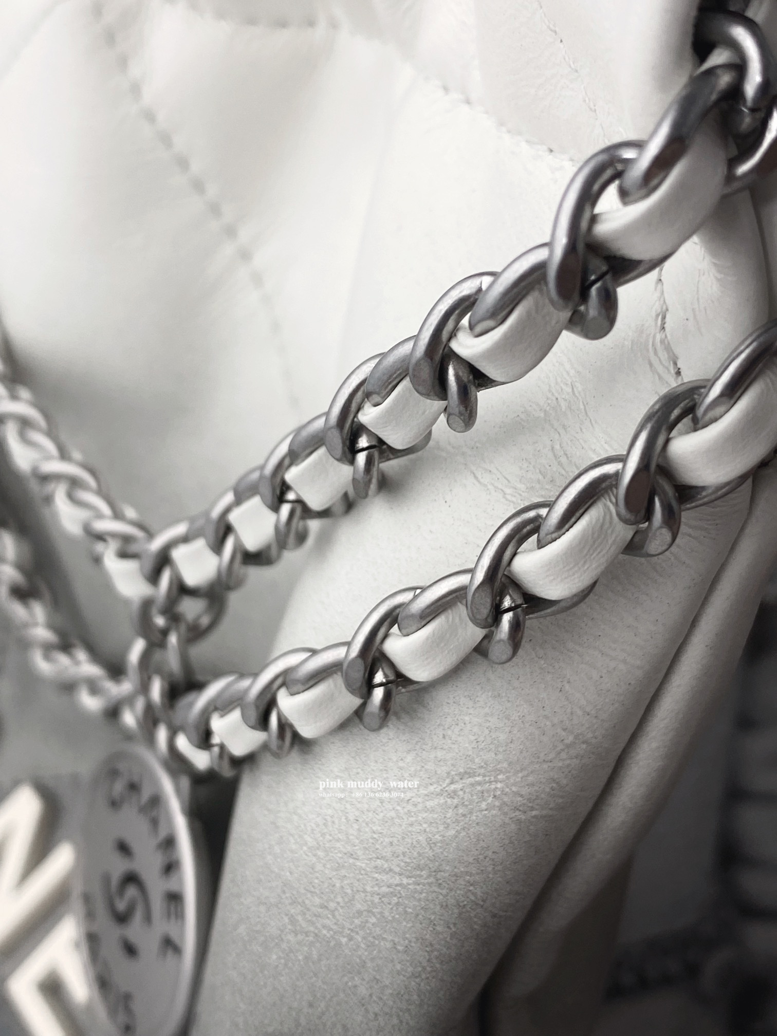 CHANEL 22Bag 23S Crossbody Bag