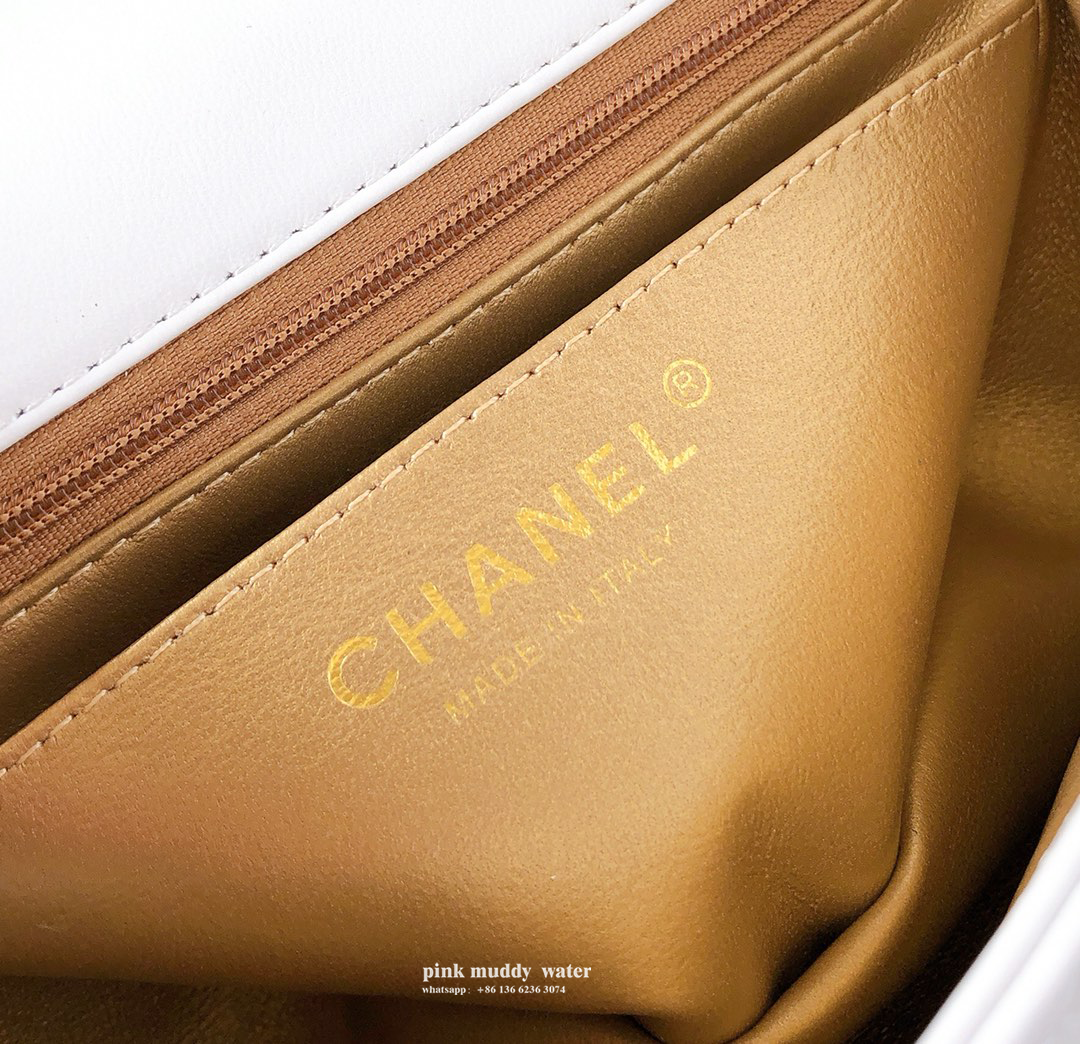 CHANEL 23K Crossbody Bag