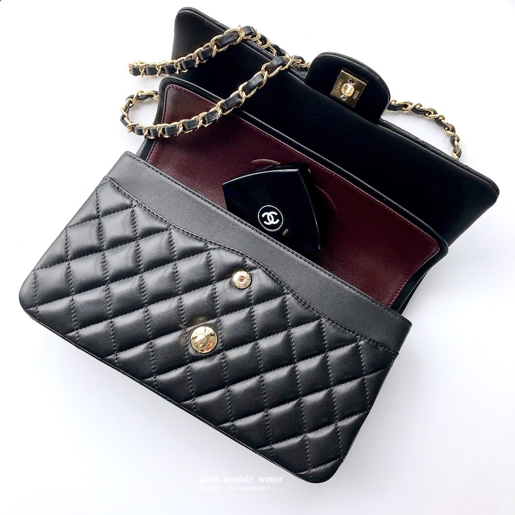 CHANEL Classic Flap CF