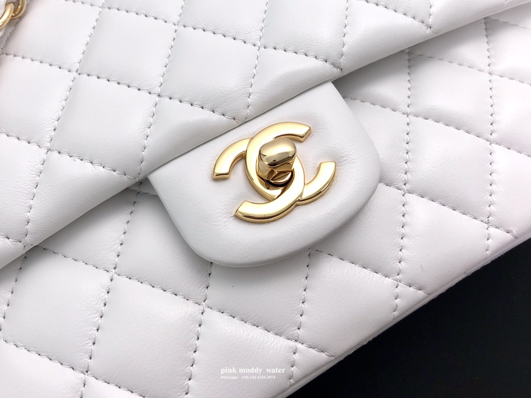 CHANEL Classic Flap CF