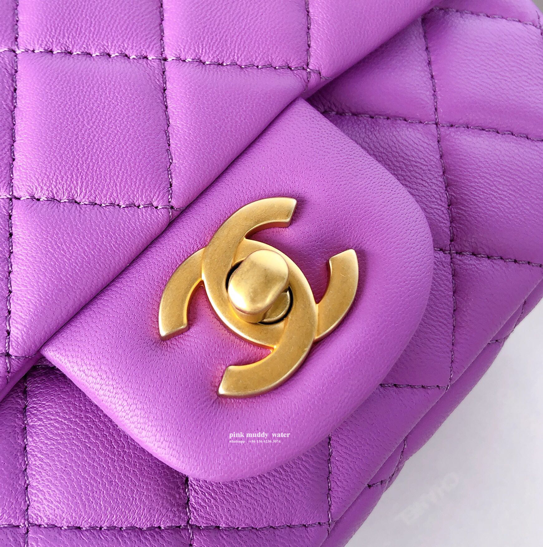 CHANEL 23K Crossbody Bag