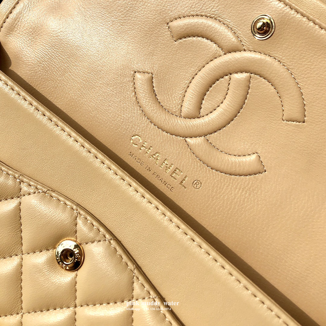 CHANEL Classic Flap CF