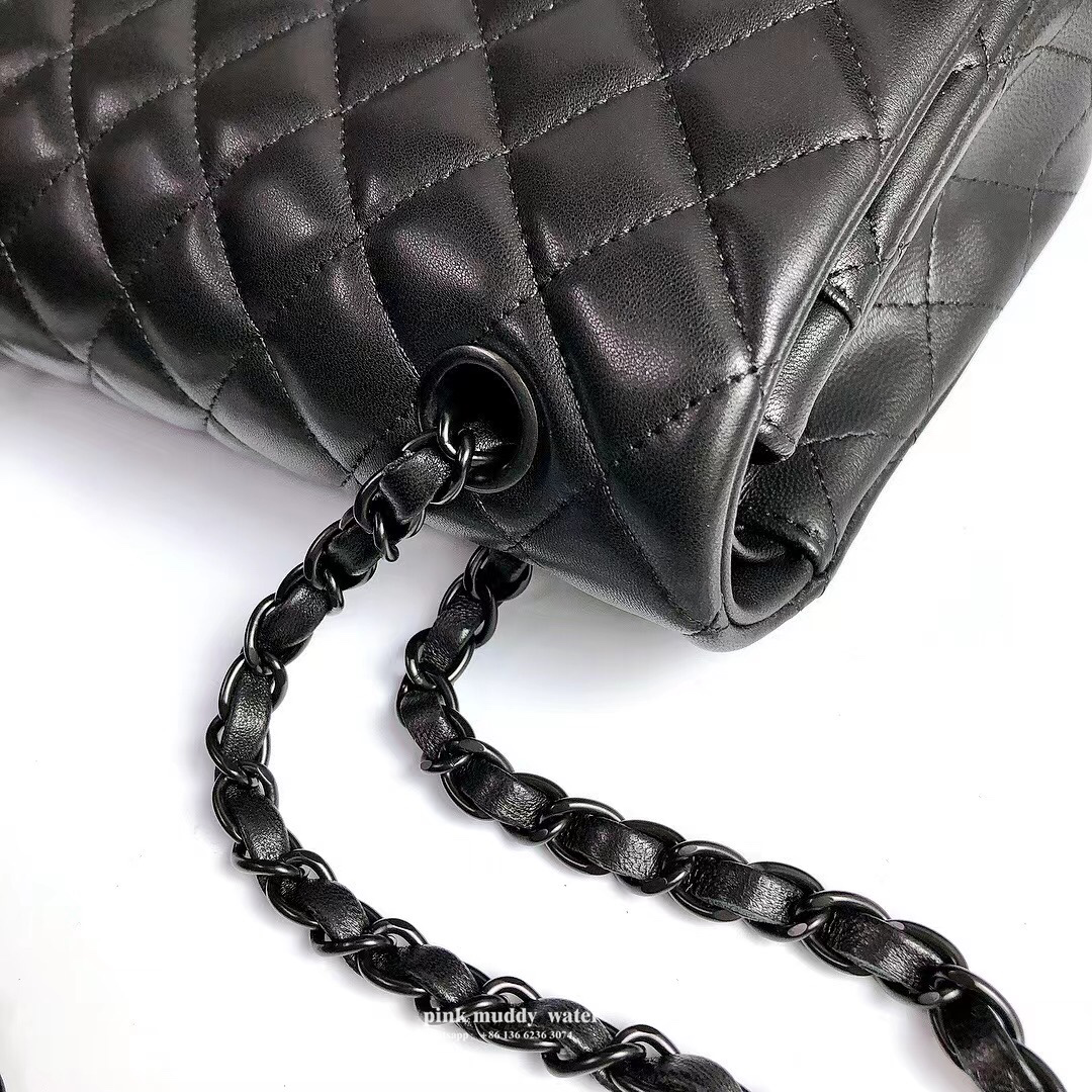 CHANEL Classic Flap CF