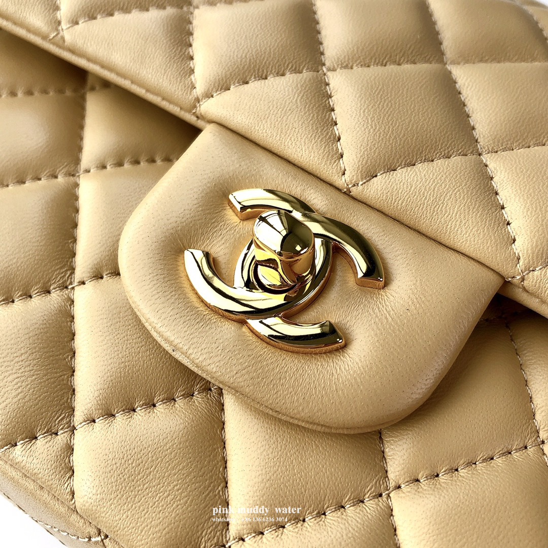 CHANEL Classic Flap CF