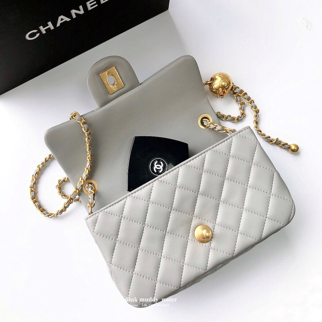 CHANEL Classic Flap CF