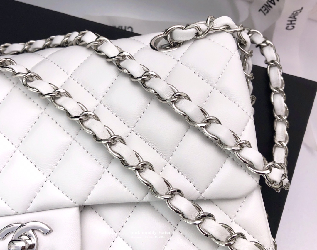 CHANEL Classic Flap CF