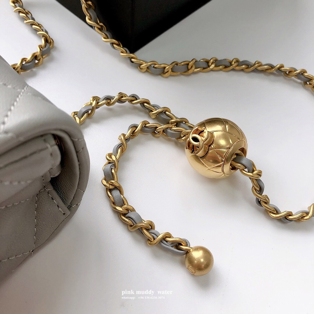 CHANEL Classic Flap CF