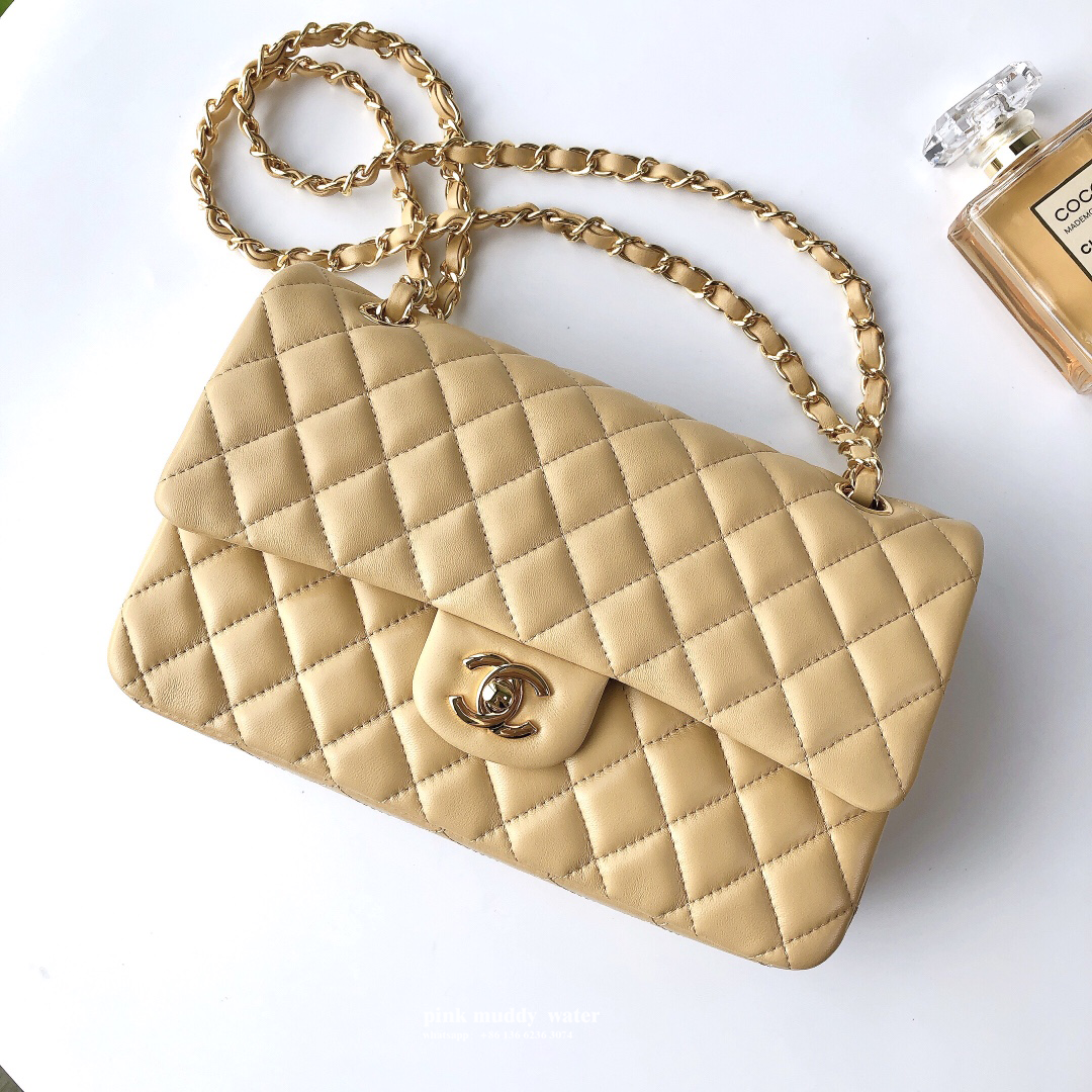 CHANEL Classic Flap CF