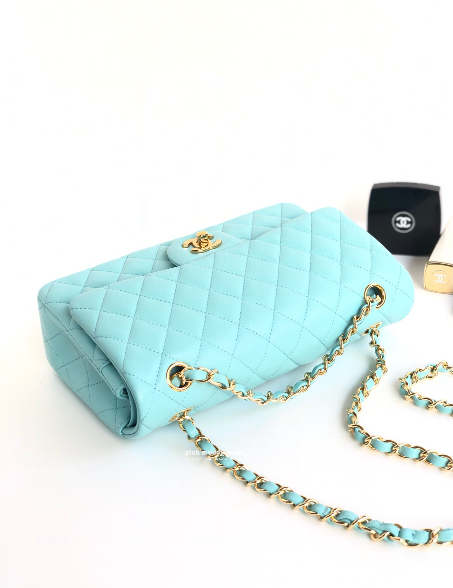 CHANEL Classic Flap CF