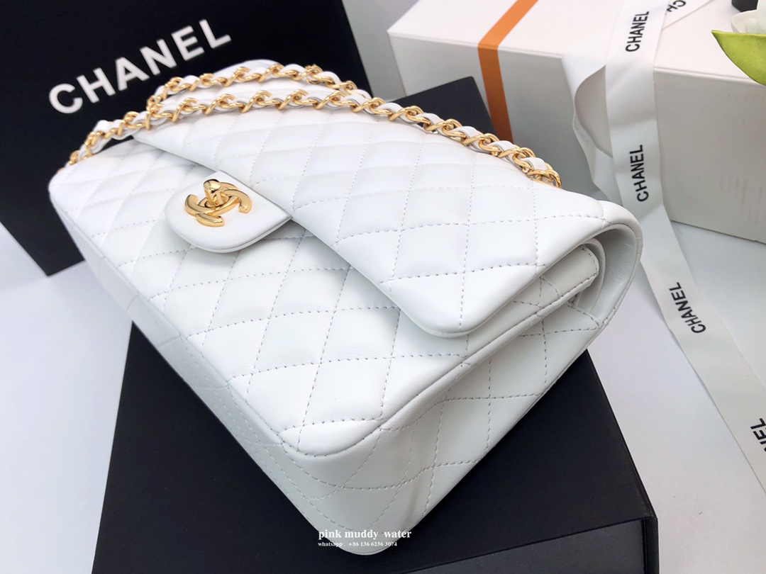 CHANEL Classic Flap CF