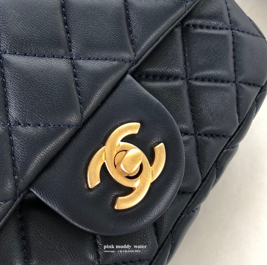 CHANEL Classic Flap CF