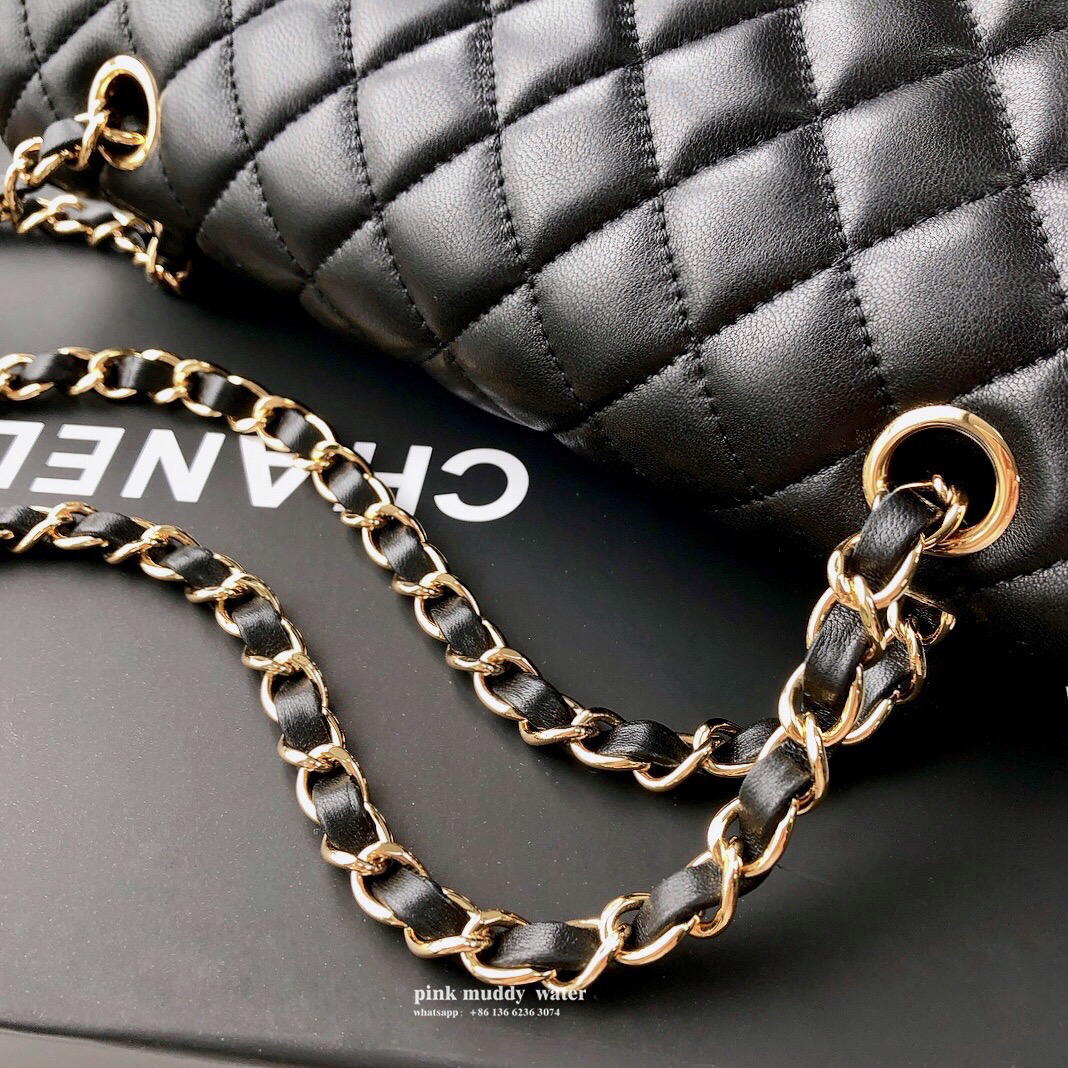 CHANEL Classic Flap CF