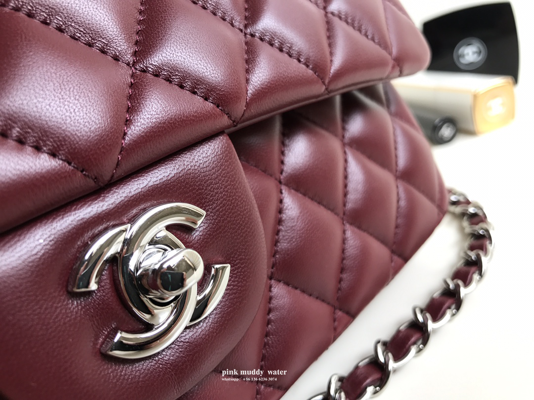 CHANEL Classic Flap CF