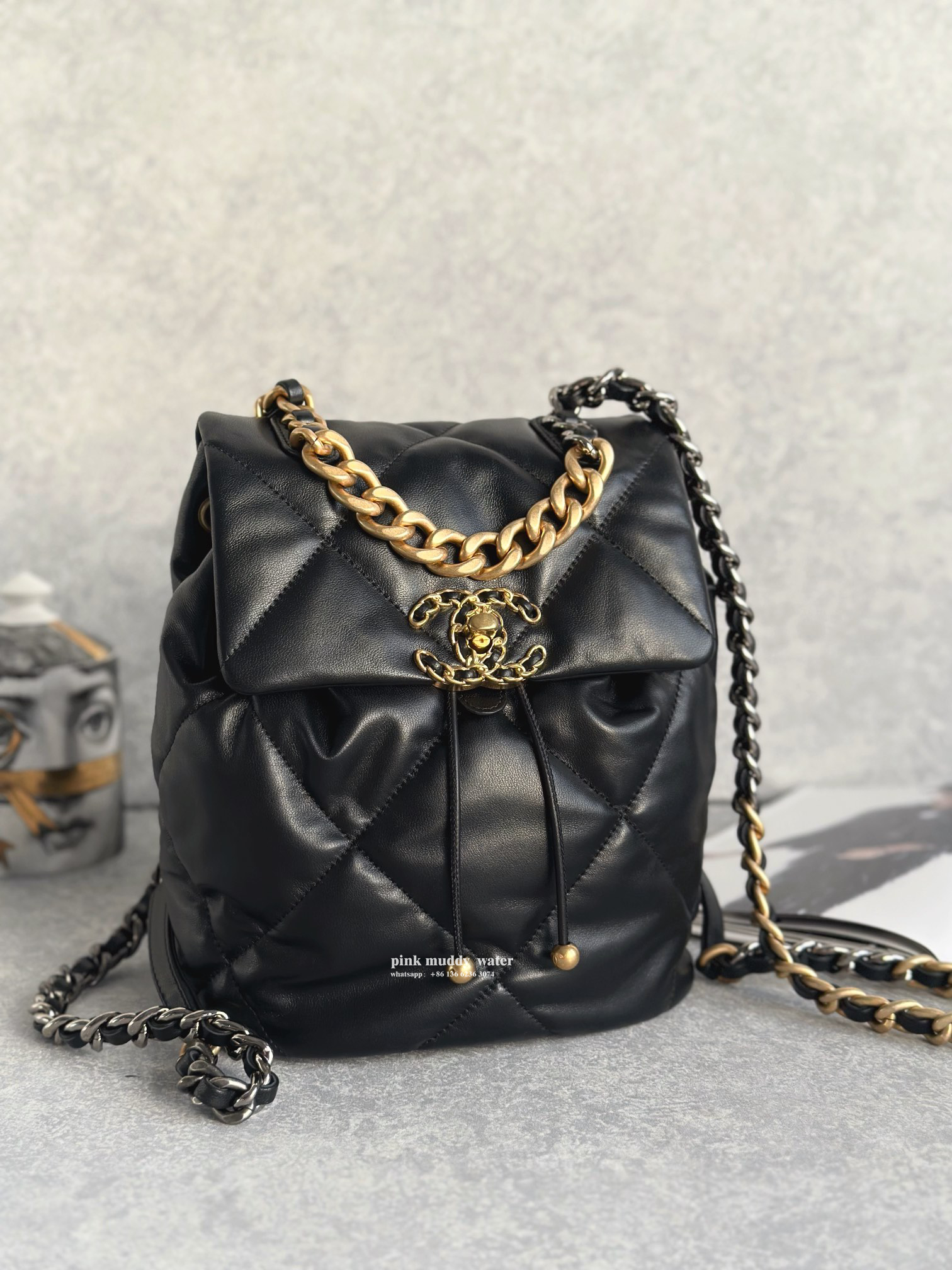 CHANEL19Bag 24C Resort Collection