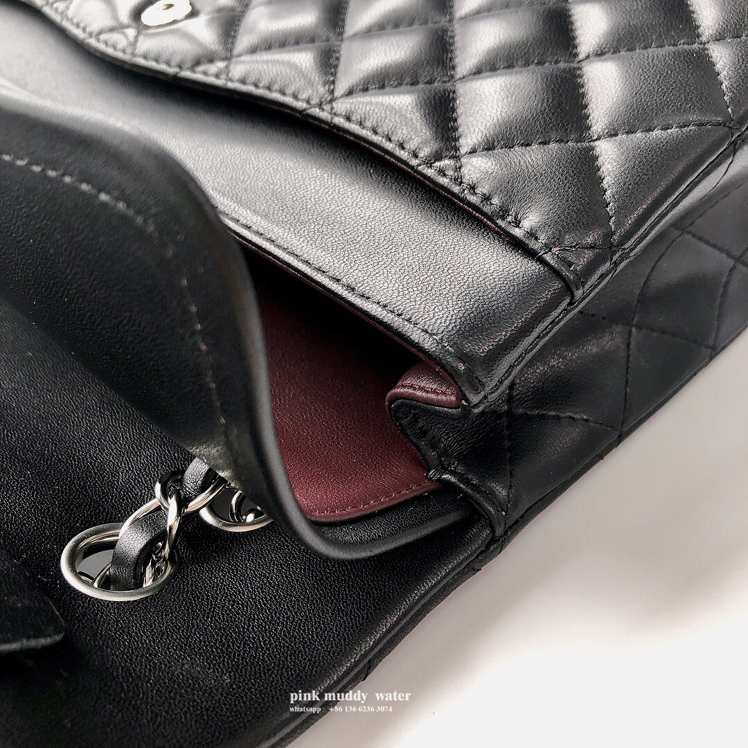 CHANEL Classic Flap CF