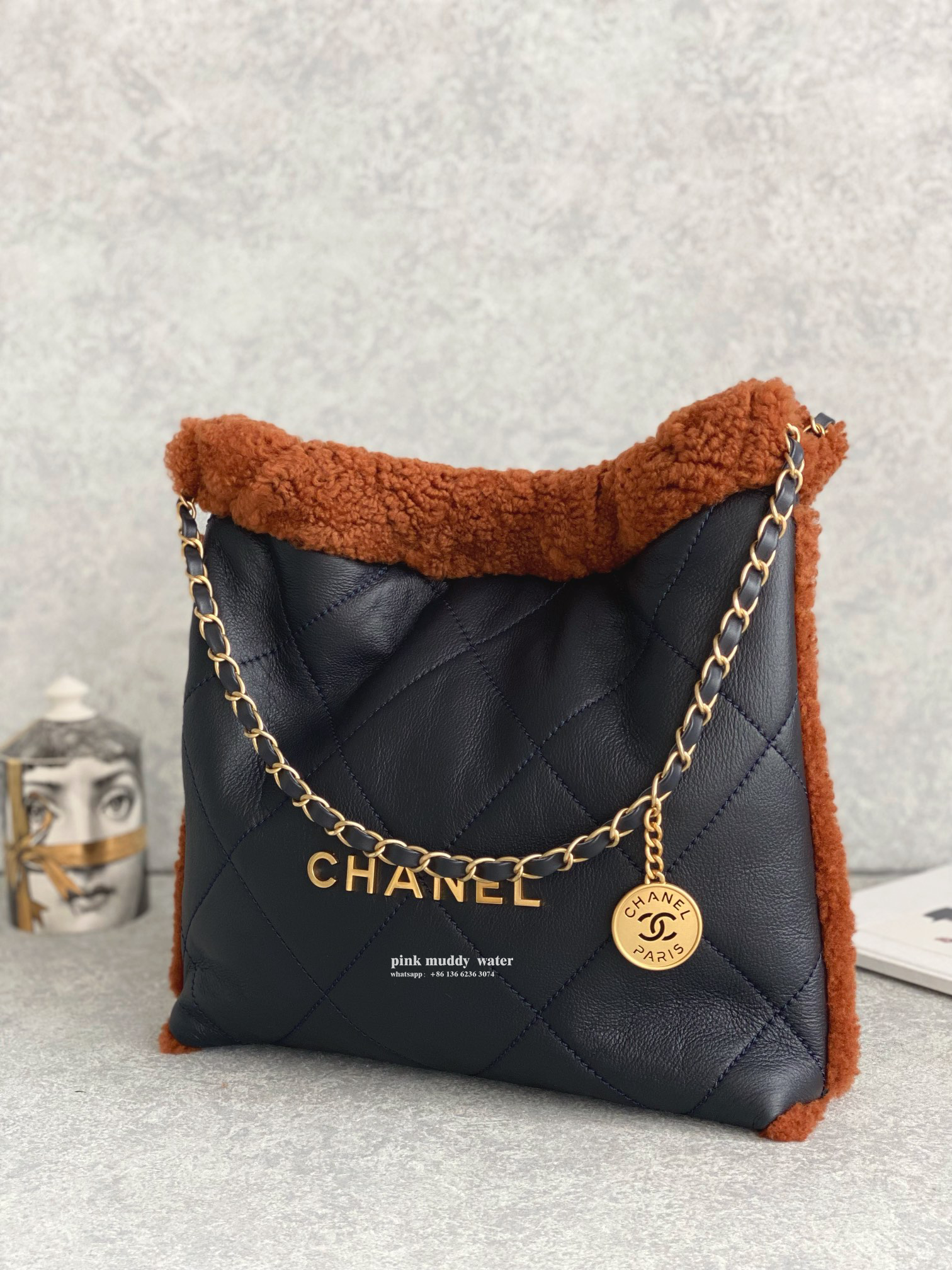 CHANEL 22Bag 23B Tote