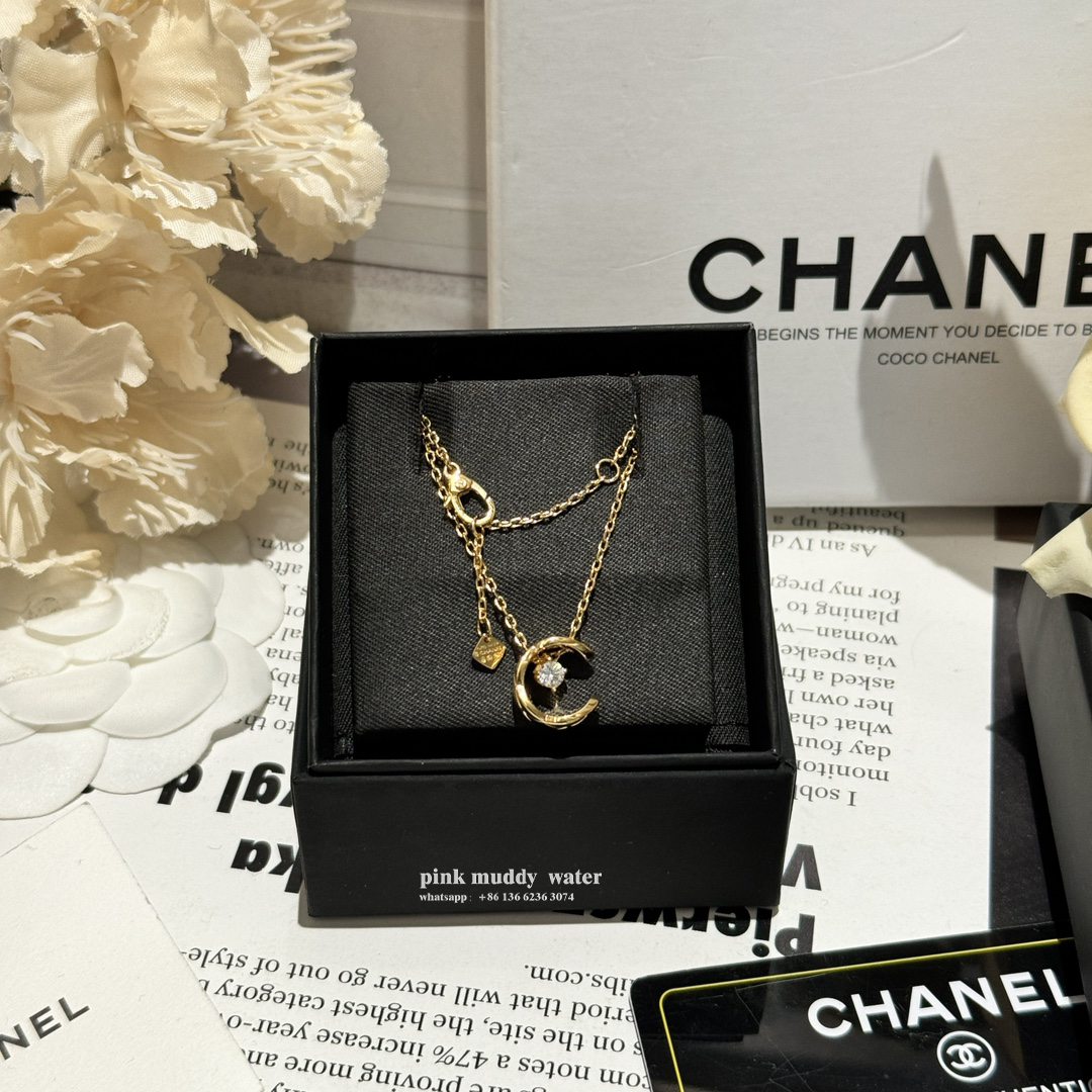 Chanel Necklaces