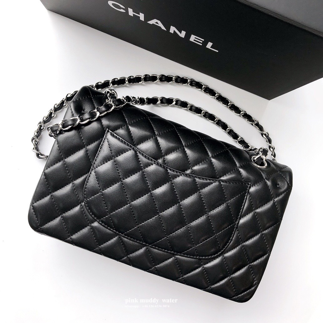 CHANEL Classic Flap CF