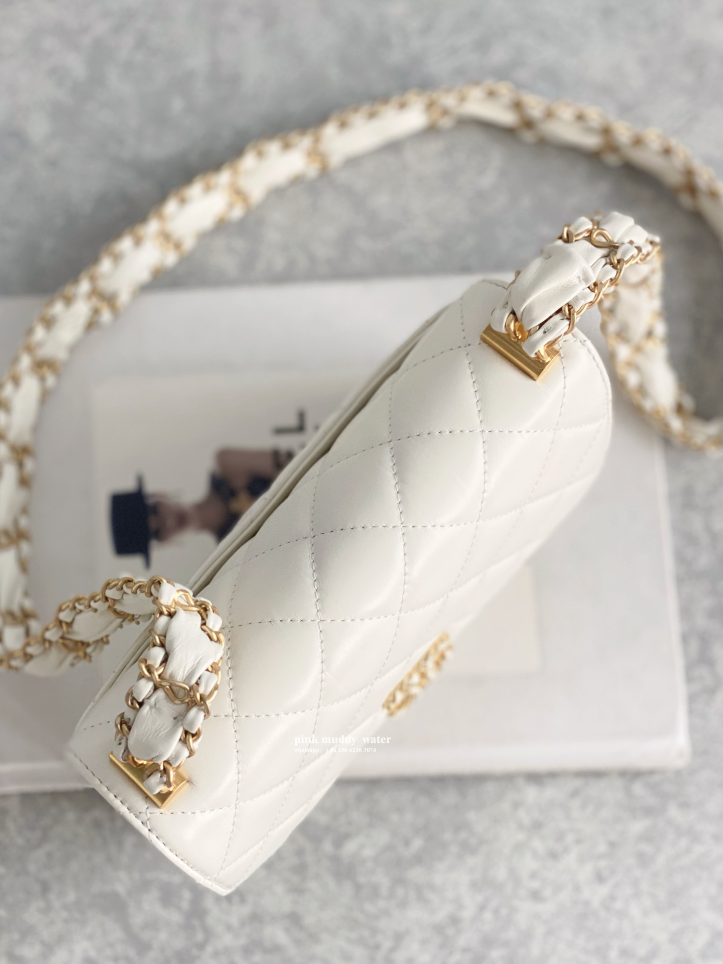 CHANEL 23K 19 Hobo Tofu Bag