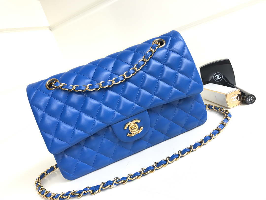 CHANEL Classic Flap CF