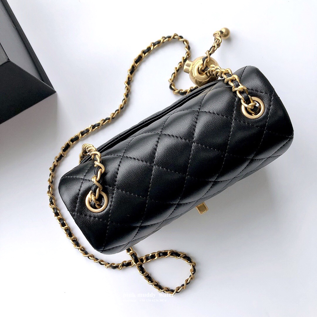 CHANEL 23K Crossbody Bag