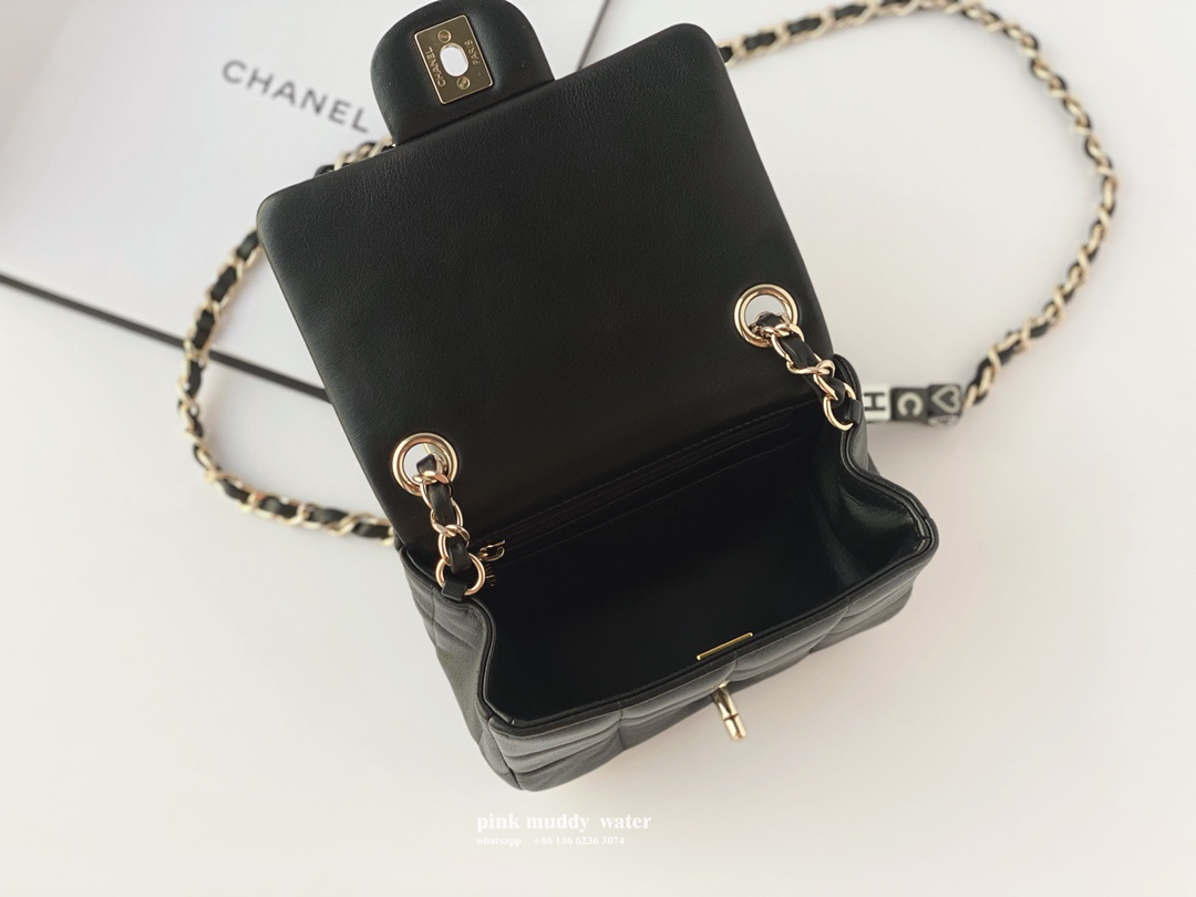 CHANEL 23C black and white square