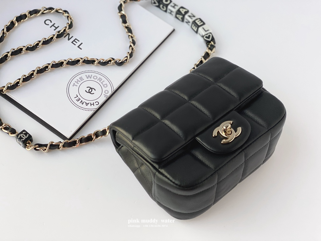 CHANEL 23C black and white square