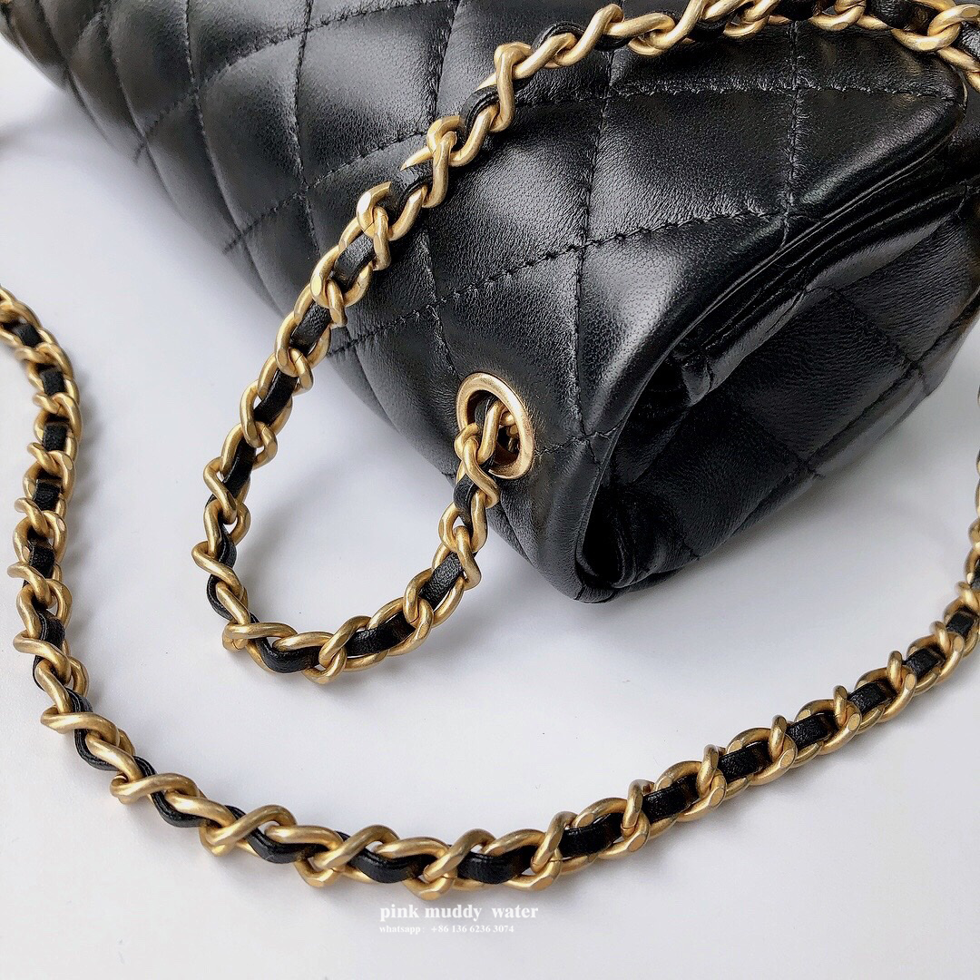 CHANEL Classic Flap CF