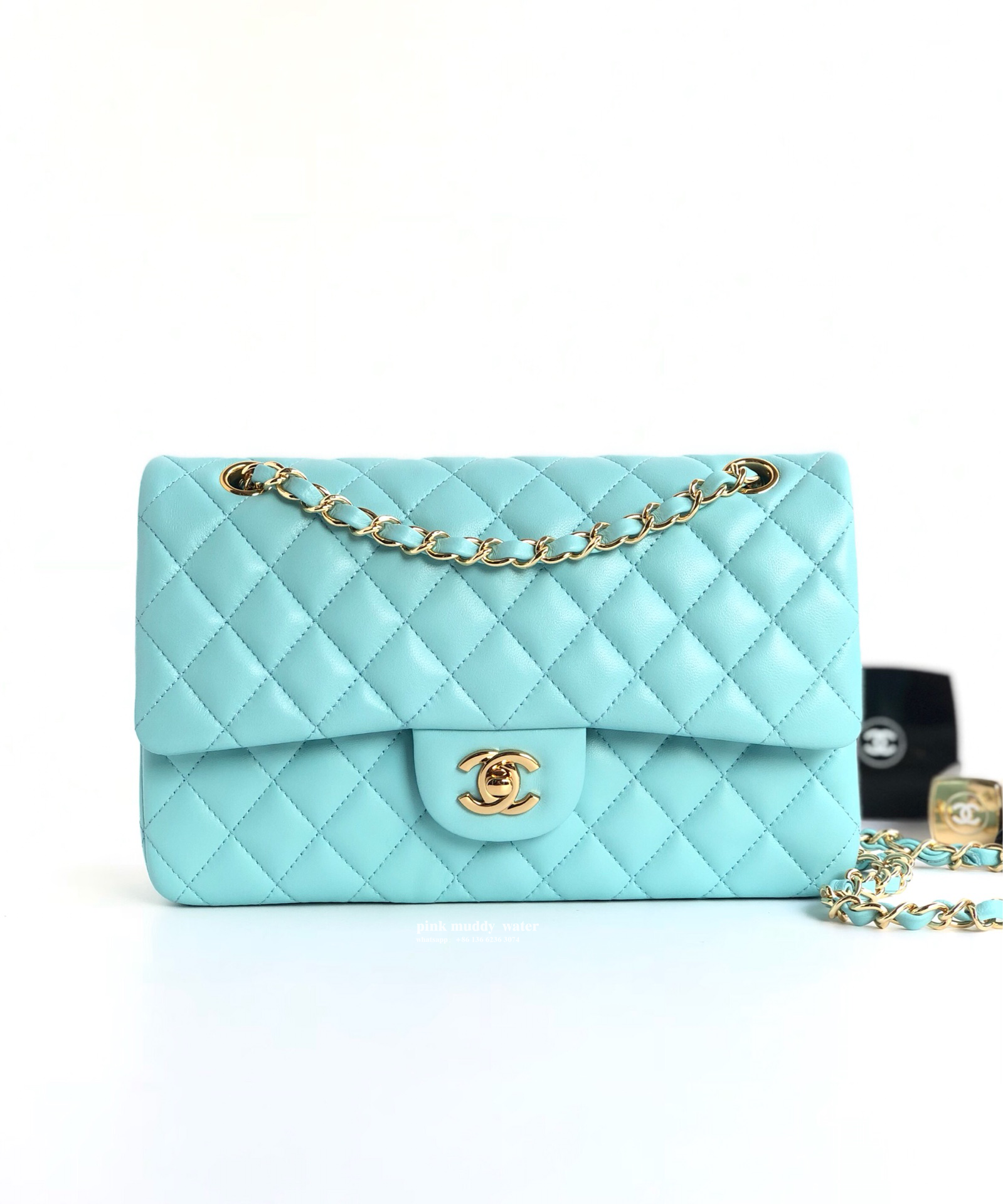 CHANEL Classic Flap CF