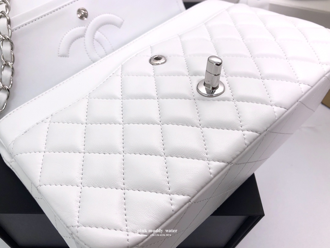 CHANEL Classic Flap CF