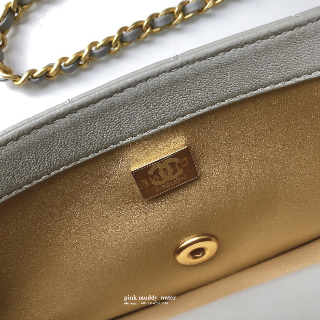CHANEL Classic Flap CF