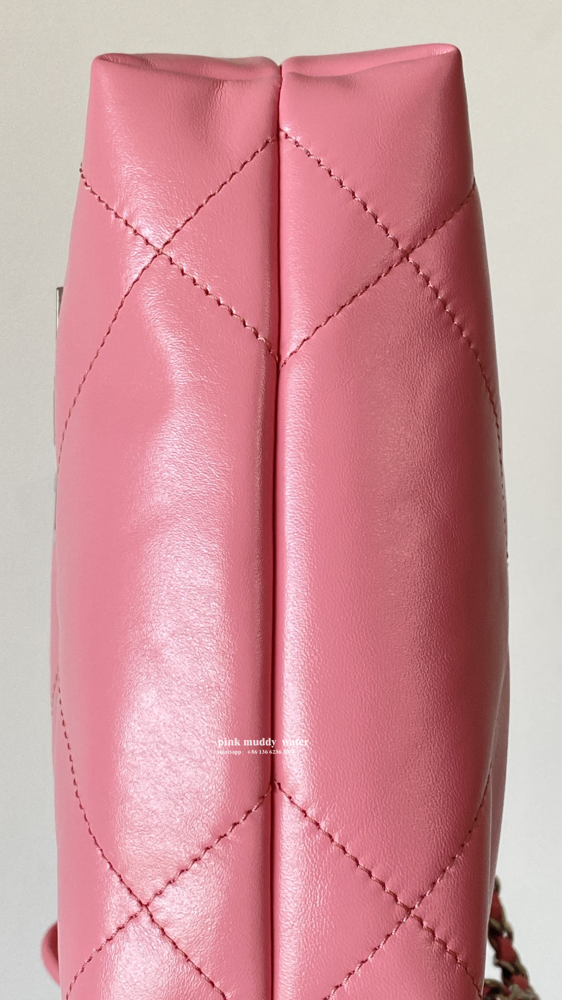 CHANEL 22Bag 23S Crossbody Bag